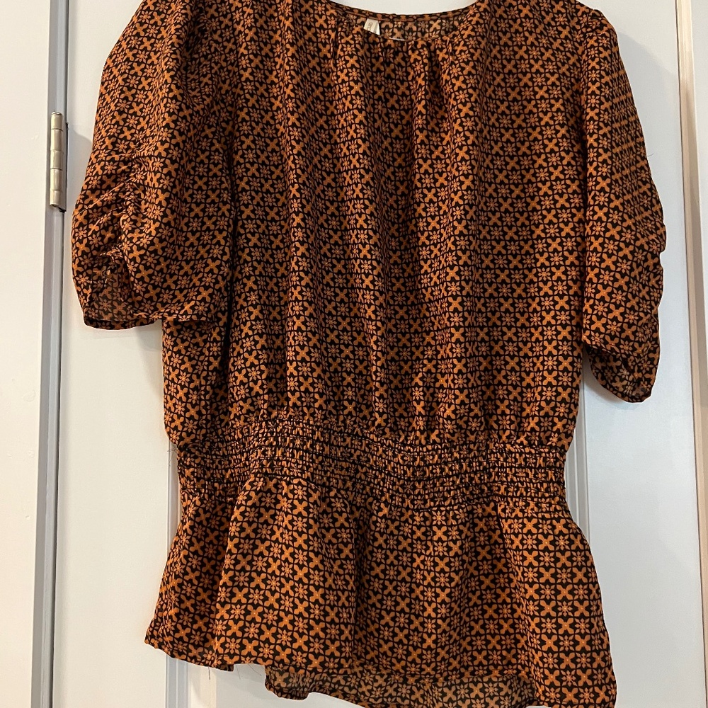Versona Blouse